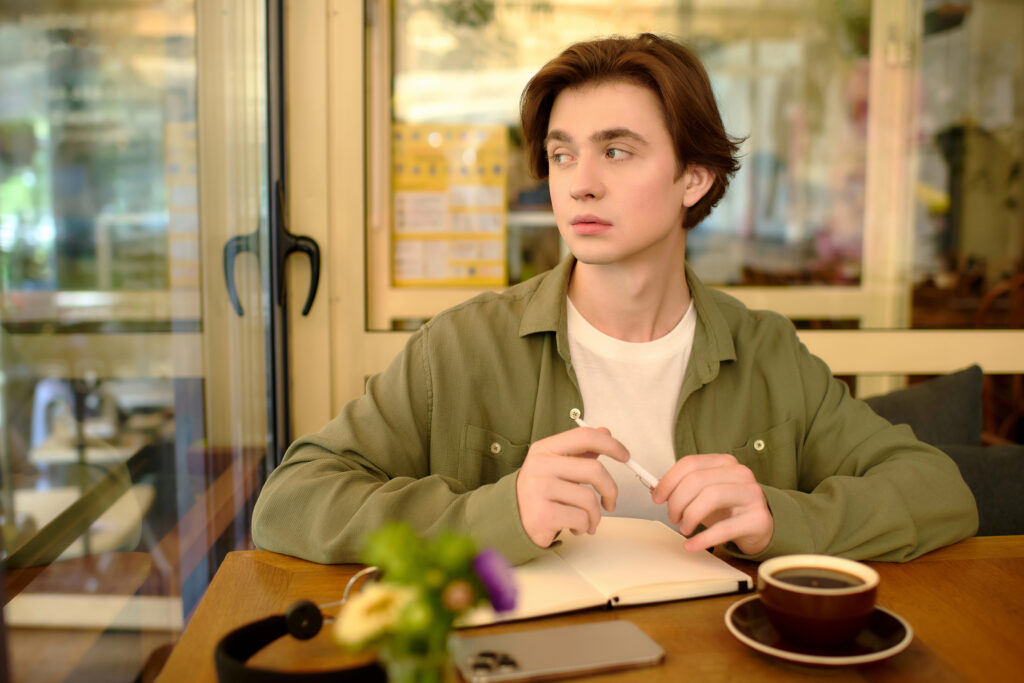 Cocaine Addiction Treatment in Rhode Island Cocaine Addiction Treatment in Rhode Island: A Teen’s Story of Early Warning Signs and Recovery